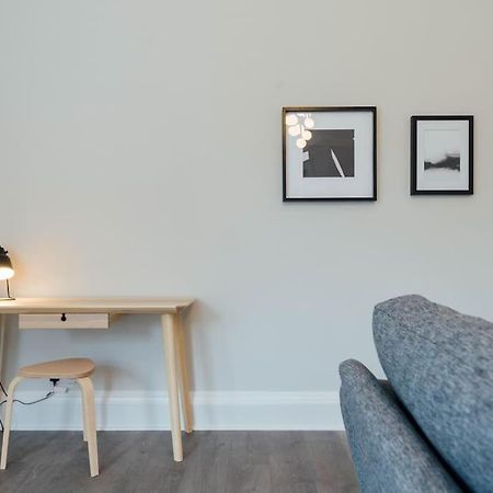 Stylish Stirling Apartment - Free Parking 外观 照片
