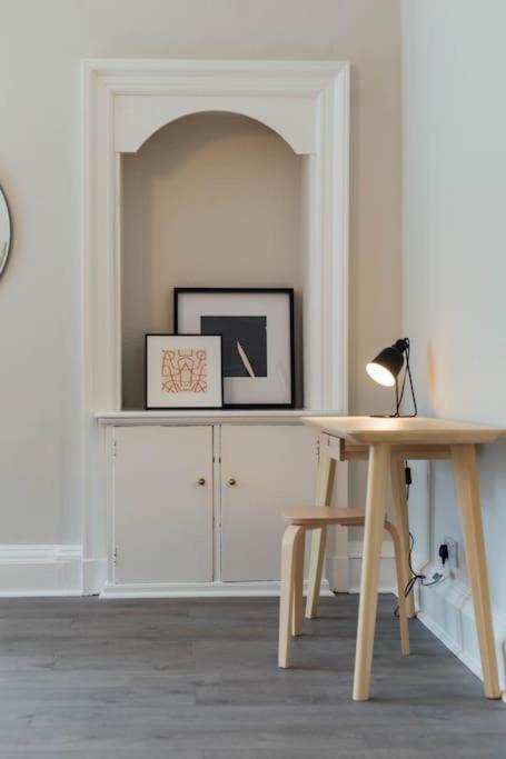 Stylish Stirling Apartment - Free Parking 外观 照片