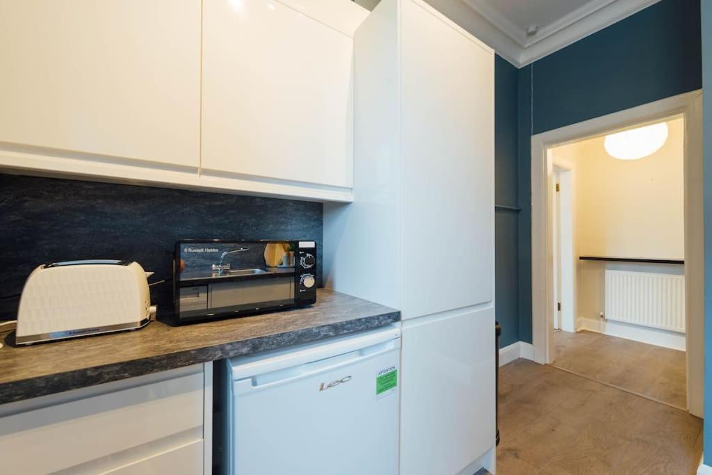 Stylish Stirling Apartment - Free Parking 外观 照片