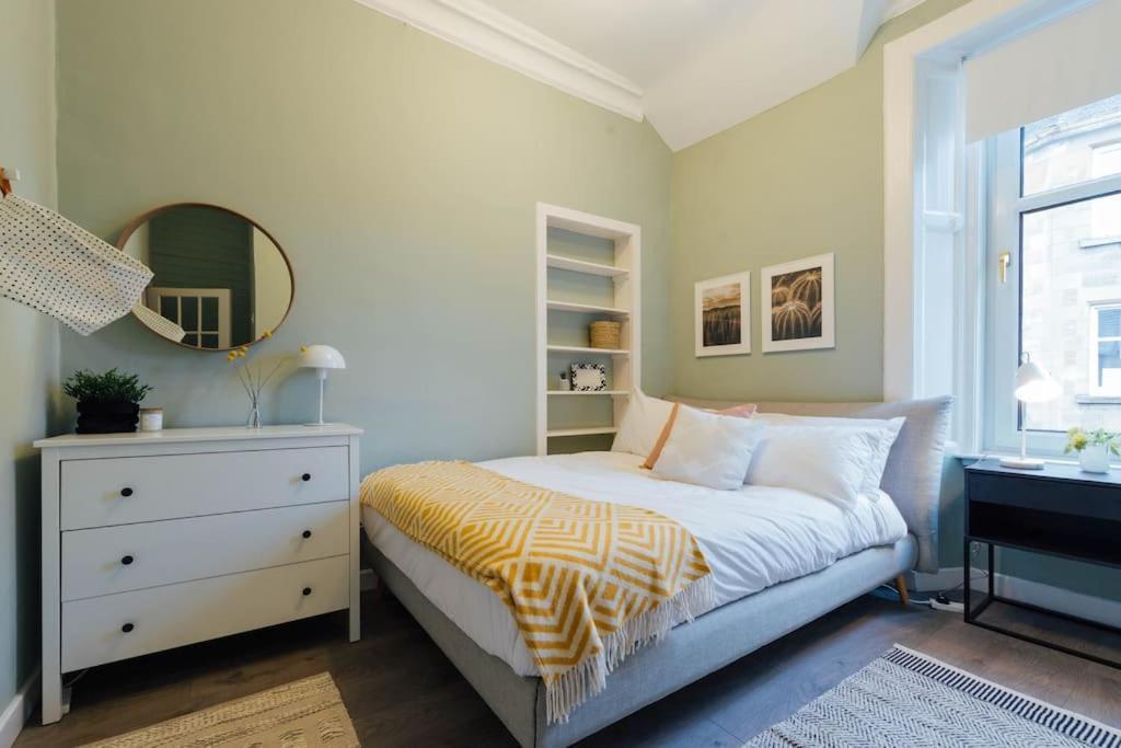 Stylish Stirling Apartment - Free Parking 外观 照片