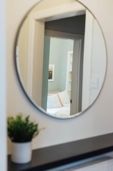 Stylish Stirling Apartment - Free Parking 外观 照片
